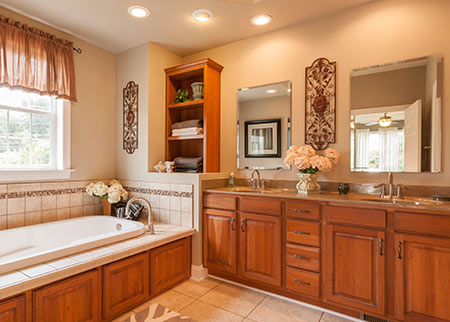 Bathroom Cabinets & Vanities 